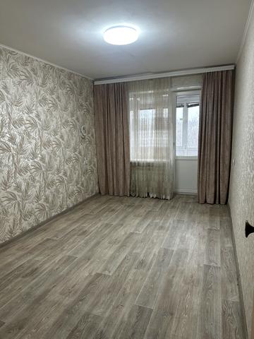 Дунайська вул., 39