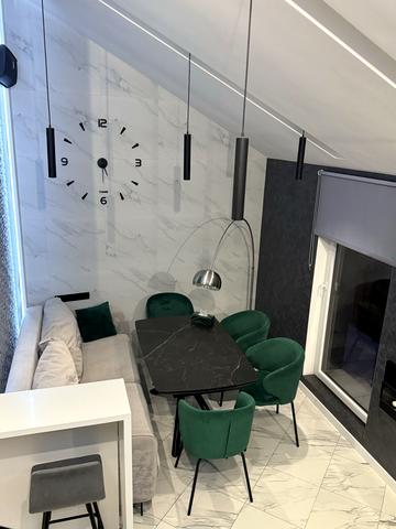 Озерянська вул. (Муранова), 13