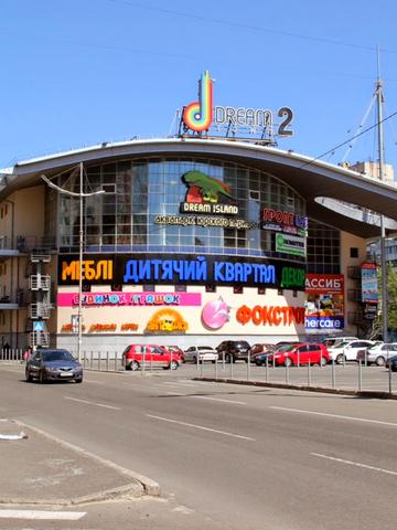 Богатирська вул., 8