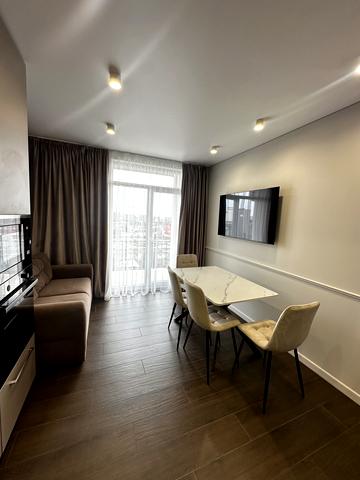 Василя Гаджеги вул., (Будинок 5)