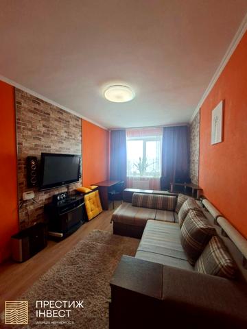 Привокзальна вул., 8