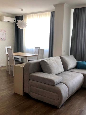 Патріарха Мстислава Скрипника вул., 40