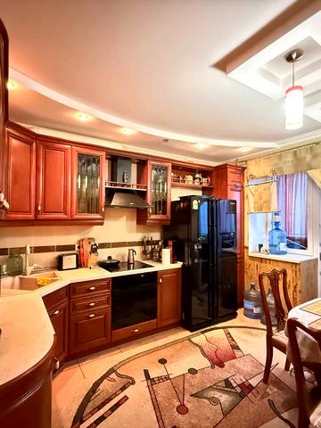 Братів Горобців вул. (Дмитра Кедріна), 53-А