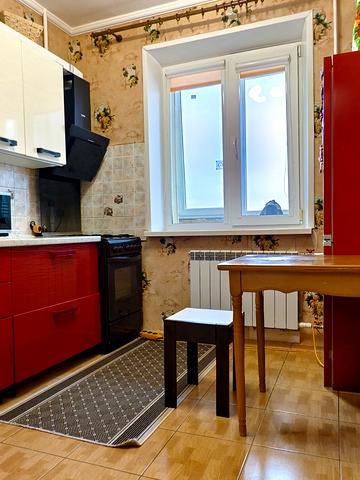 Северинівська вул. (Жовтнева), 162