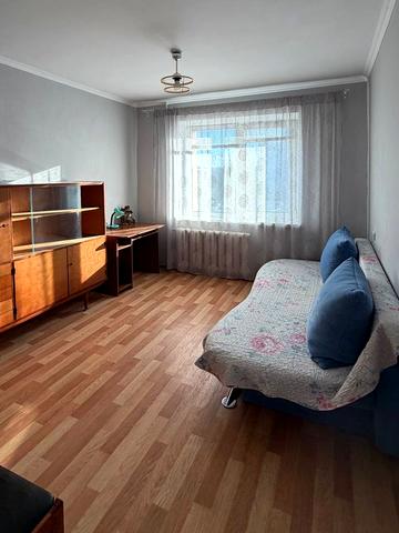 Героїв просп., 40