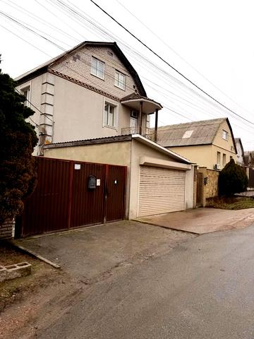 Европейская, 18