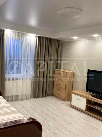 Голосіївський просп. (40-річчя Жовтня), 122к1