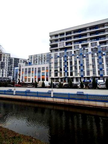 Центральна вул., 21-Б