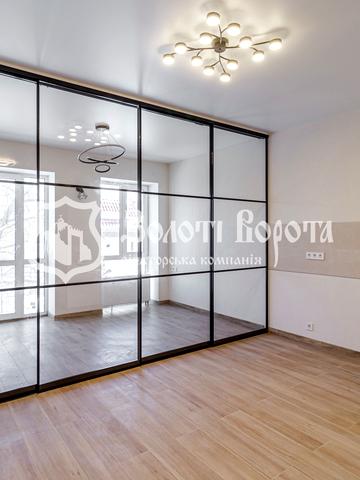 32-га Садова вул., (Будинок)