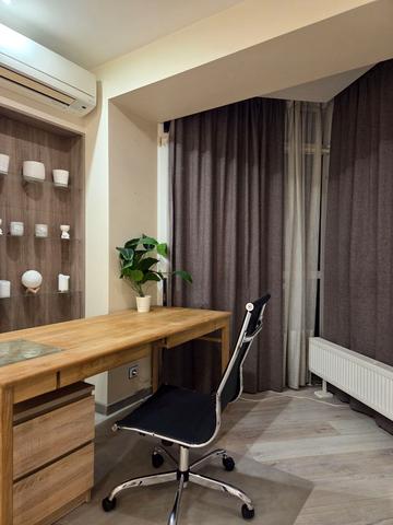 Юліана Целевича вул., 10/2