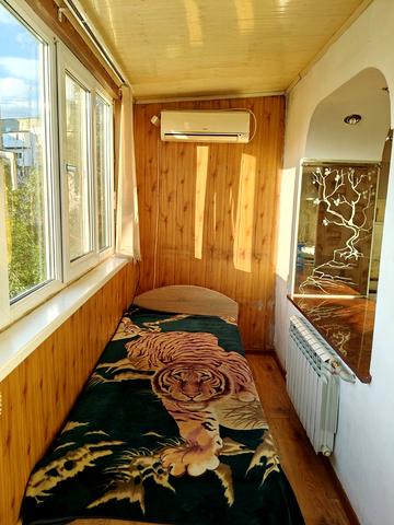 Миколаївська дорога вул., 307