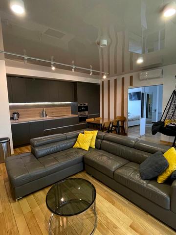 Вячеслава Липинського вул. (), 29-A