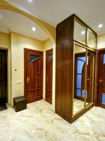 Політехнічна вул., 7