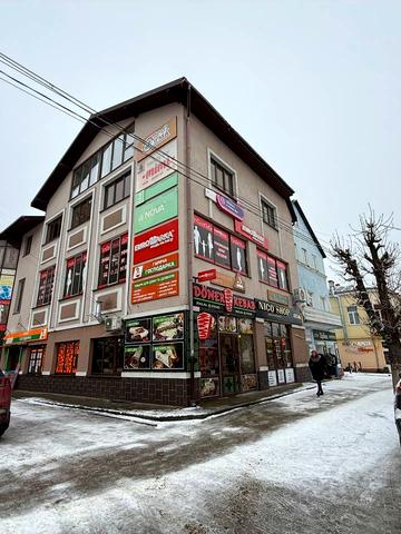 Грушевського вул., 2а
