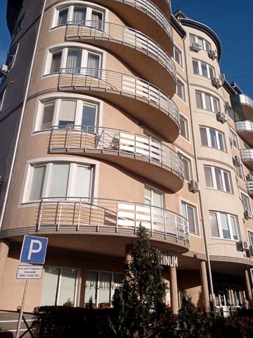 Ігоря Сікорського вул., 16-А