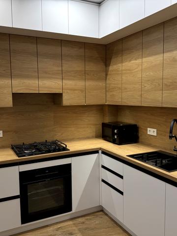 Пасічна вул., 189