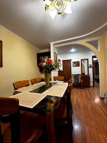 Віктора Чміленка вул. (Дзержинського), 61