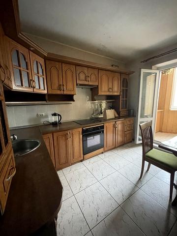 Радунська вул., 1/10