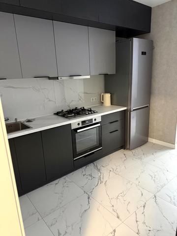 Домбровського вул., 3б, к.14,15