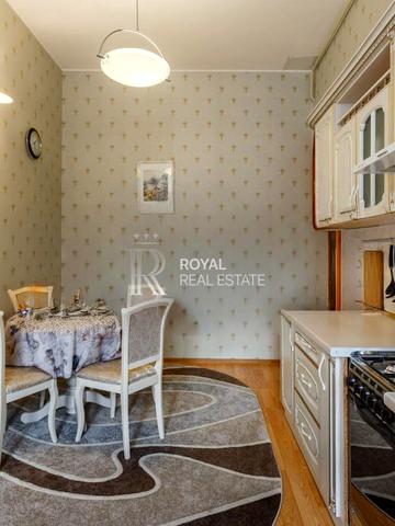 Тарасівська вул., 6-А