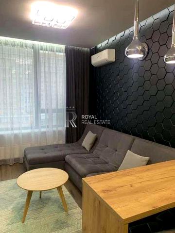 Ділова вул. (Димитрова), 1/2