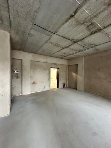 Відродження просп., 42