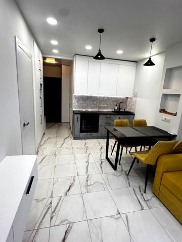 Гетьманська вул., 5