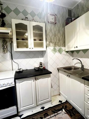 Мстиславська вул., 42