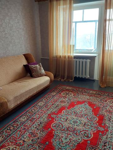 Рєпіна вул., 18