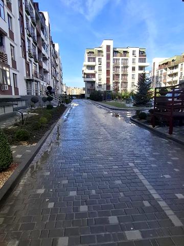 Владислава Бувалкіна вул., 60-И