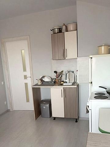 Гетьмана Петра Дорошенка вул., 22б