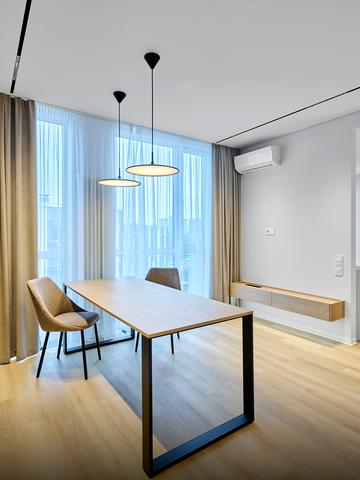 Тадея Рильського бульв., 4