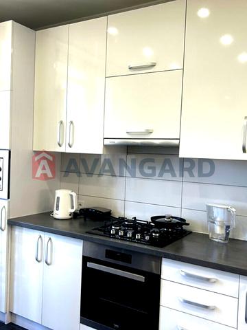 Роксоляни вул., 43б