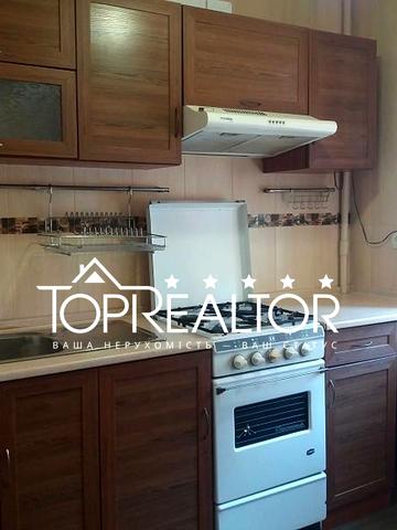 Гімназійна набережна вул. (Червоношкільна набережна), 12