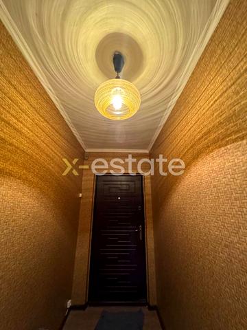 Золочівська вул., 17