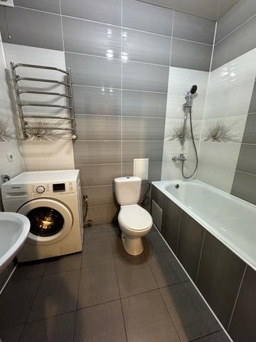 Владики Софрона Мудрого вул., (Будинок)