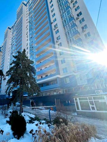 Кирило-Мефодіївська вул., 2