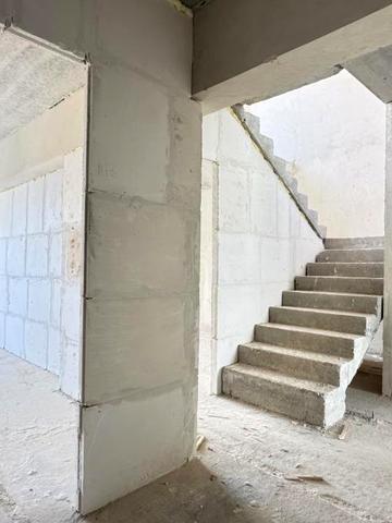 Макогона вул., 23