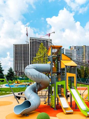 Віктора Некрасова вул. (Північно-Сирецька), 10-А