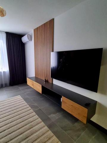 Ясинуватський пров., 11