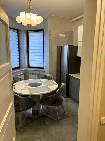 Аральська вул., 19