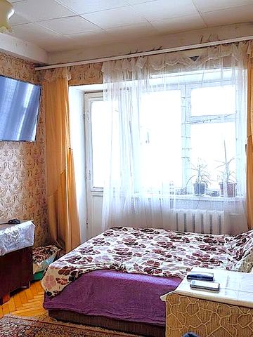 Євгена Танцюри вул., 36