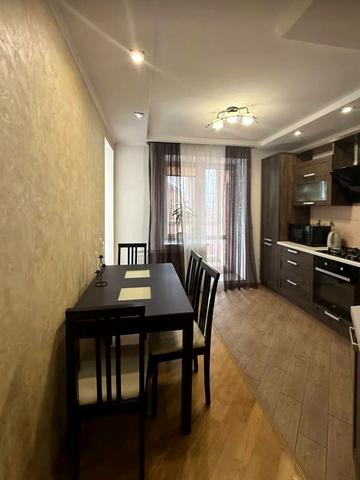 Карпенка вул., 18-А