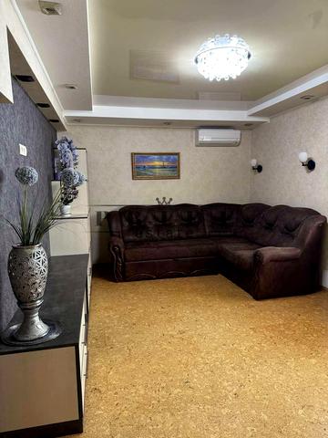 Макаренка вул., 1-А