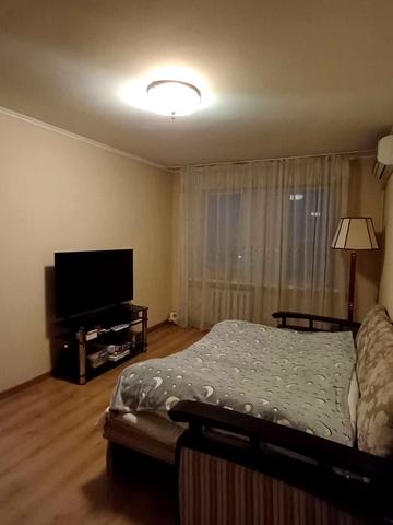 Миропільська вул., 3