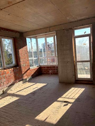 Баштанна вул., 6