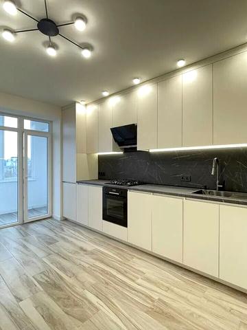 Юліана Целевича вул., (Будинок)