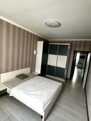 Євгена Коновальця вул. (Щорса), 7-9