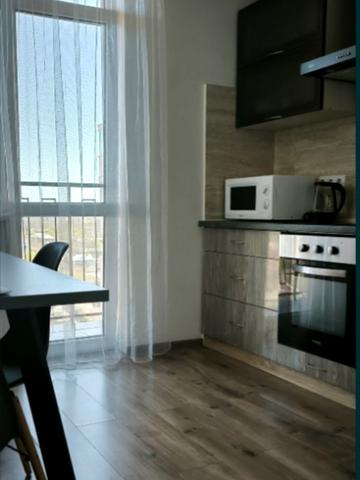 Прохоровська вул., 39/41