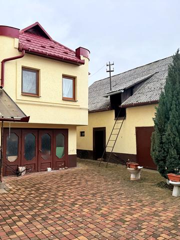 Берегівська вул. (Горького)